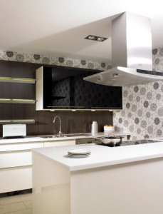 white-and-brown-kitchen-Image